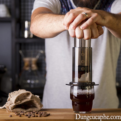Aeropress là một thiết bị pha cà phê vô cùng đa dụng