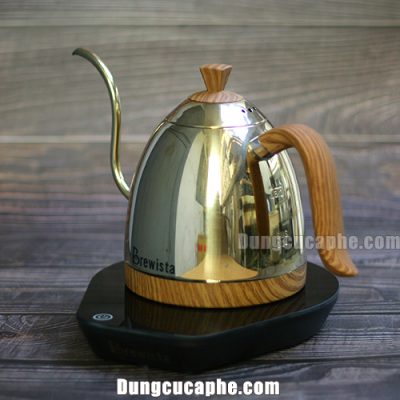 Hình ảnh ấm rót Brewista Artisan phiên bản Champion được chụp trực tiếp tại cửa hàng iCup