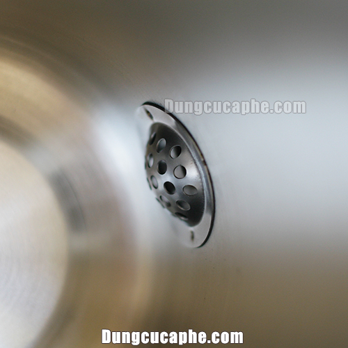 Bên trong vòi rót đặc biệt của Fish Timemre là bộ phận giảm áp nước Bên trong vòi rót đặc biệt của Fish Timemre là bộ phận giảm áp nước