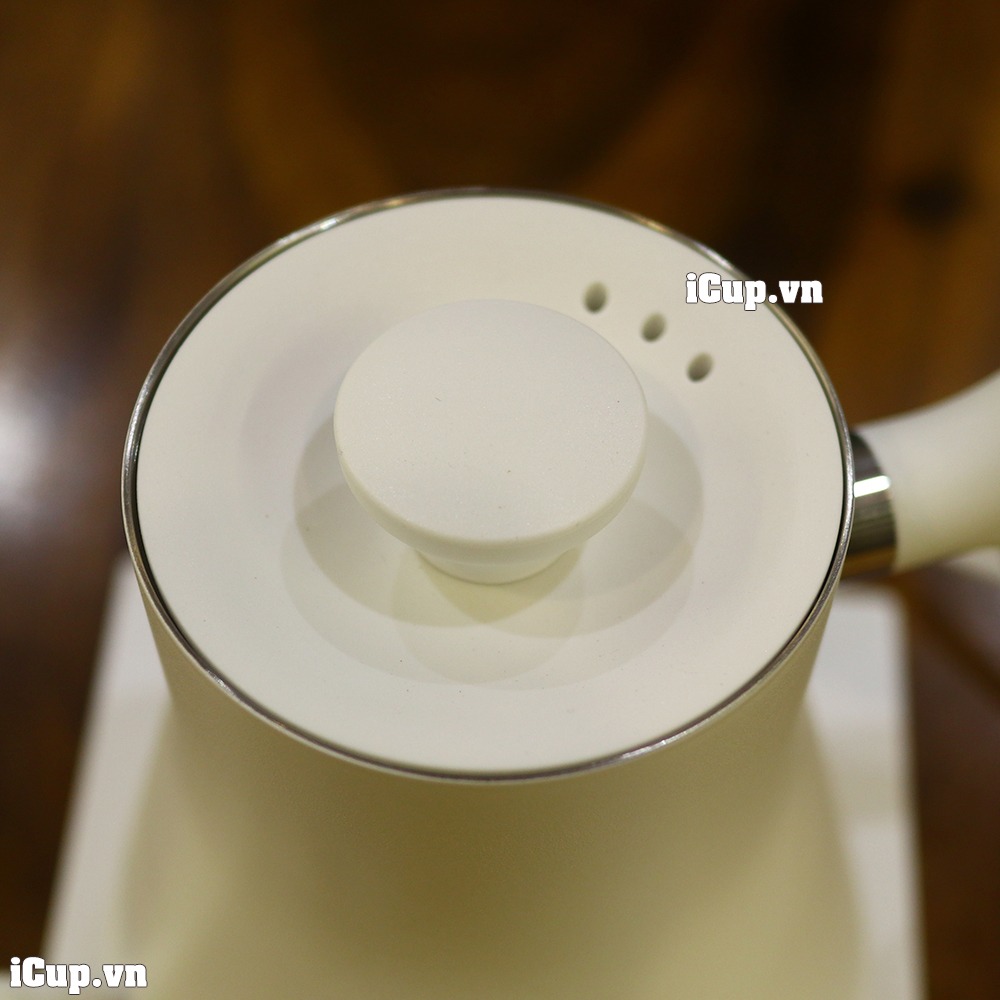 Nắp đậy của ấm Fellow Stagg EKG màu trắng