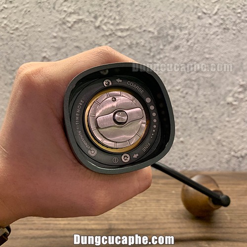 Phần chỉnh cỡ bên dưới G1 Plus