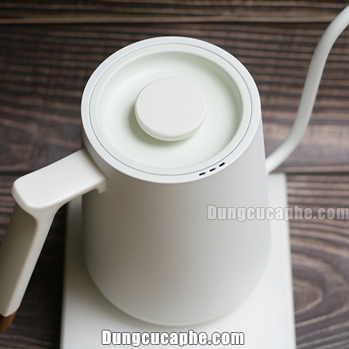 Phần trên nắp bếp đun nước pha cafe Timemore được thiết kế nắp chống xước